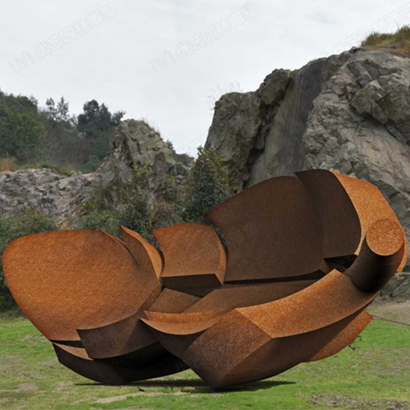 耐候鋼雕塑廠家，耐候鋼樹葉雕塑